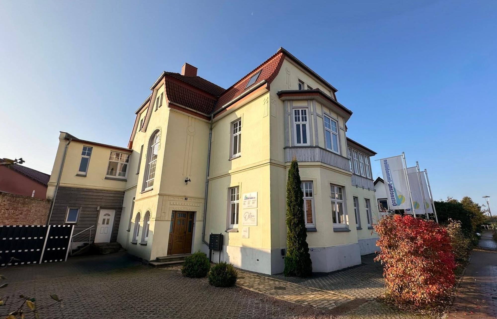 Ferienwohnung "Boddenland" バース エクステリア 写真
