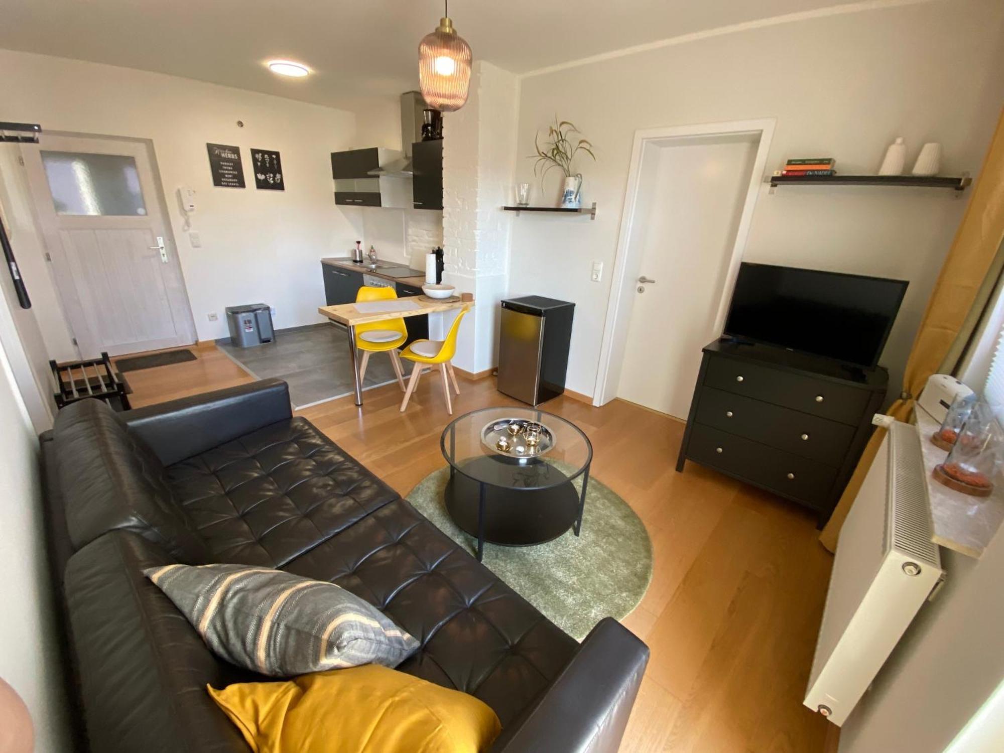 Ferienwohnung "Boddenland" バース エクステリア 写真