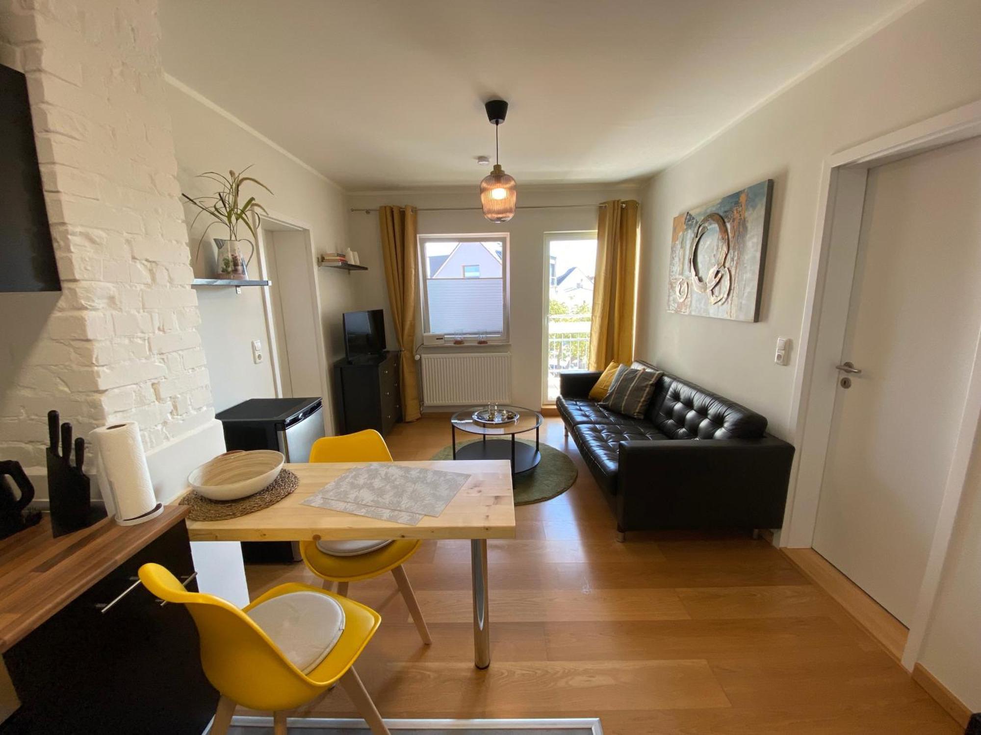 Ferienwohnung "Boddenland" バース エクステリア 写真