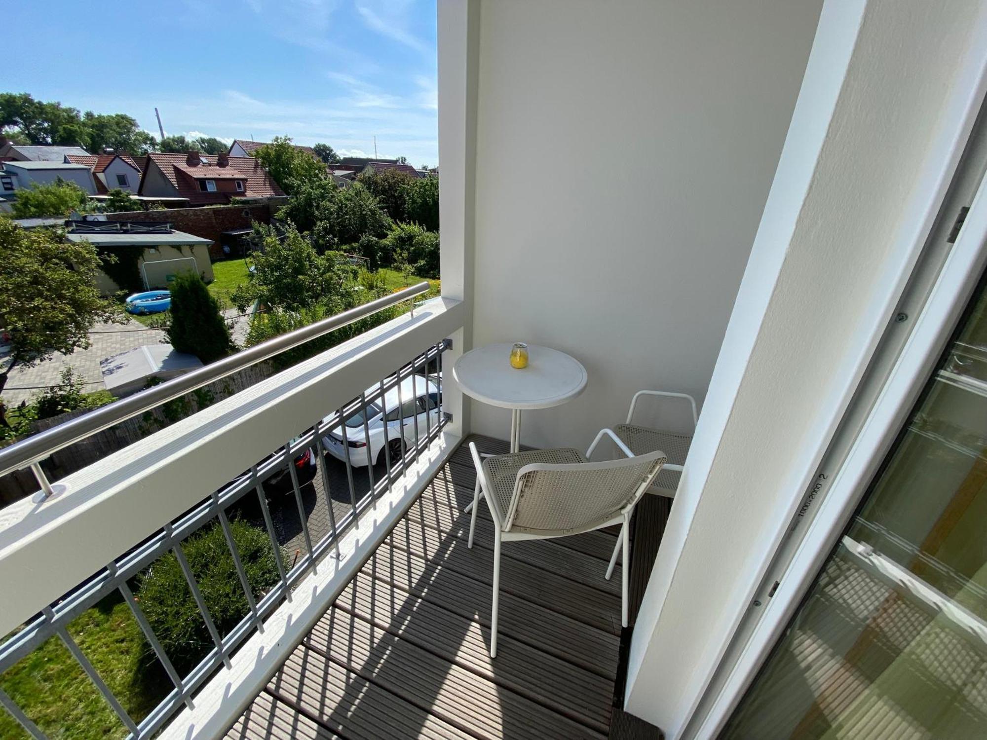 Ferienwohnung "Boddenland" バース エクステリア 写真